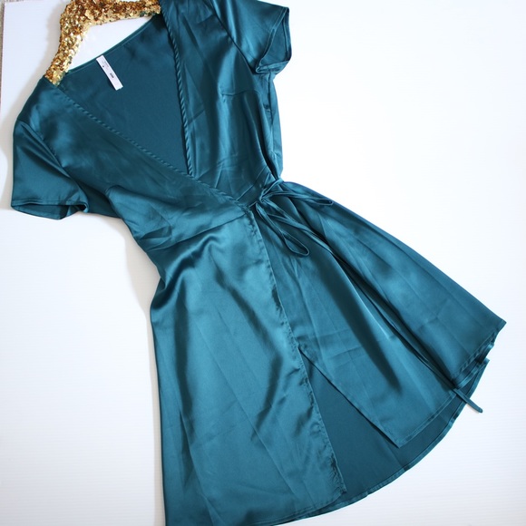 LAST ONE! Green Surplice Wrap Satin Dress - Picture 8 of 8
